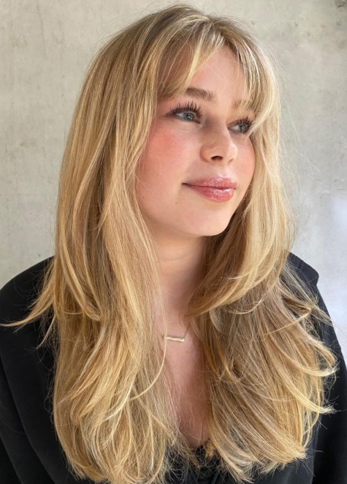 Blonde With Highlights Mid-Back Blonde With Curtain Bangs — Winter Hairstyles for Round Faces