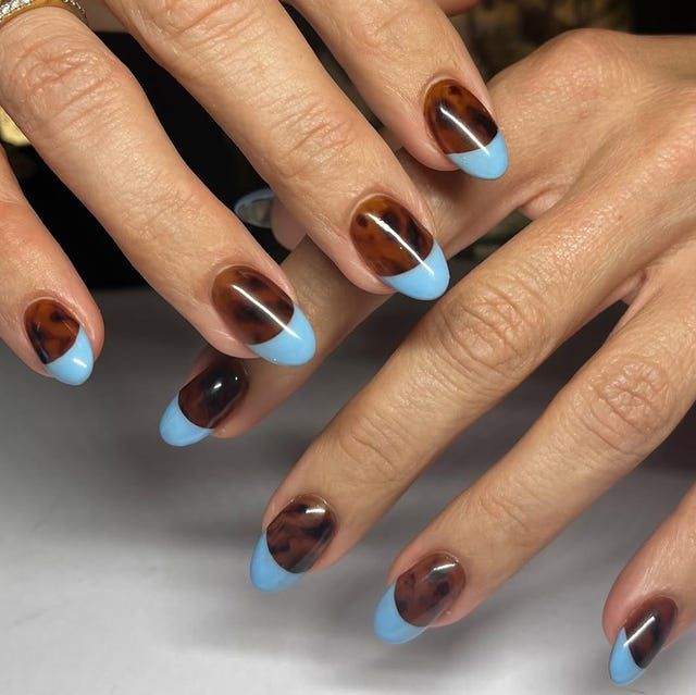 Tortoiseshell Pattern On The Tips Visual Idea Tortoiseshell Pattern On The Tips Visual Idea — Winter Gel Nails