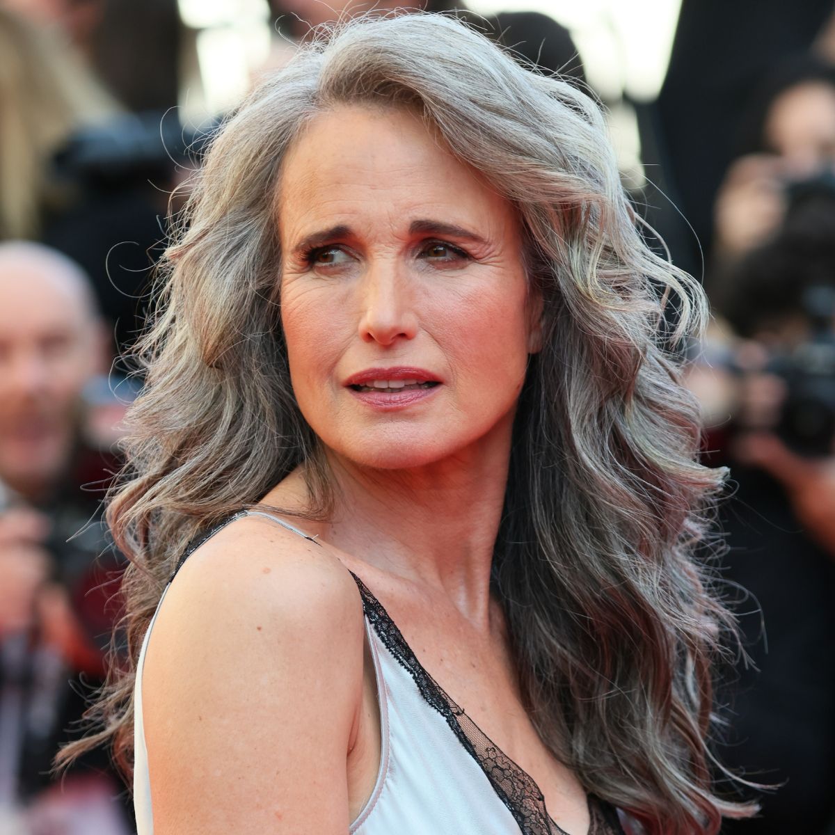 Natural Gray Mid-Back Layers — Winter Hair Colors for Women Over 60