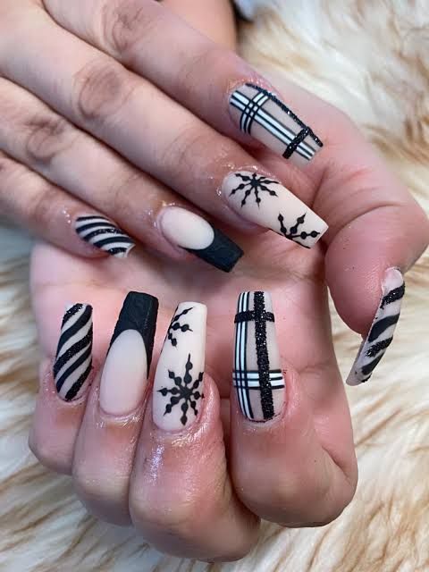Matte Visual Idea Matte Visual Idea — Winter Coffin Nails