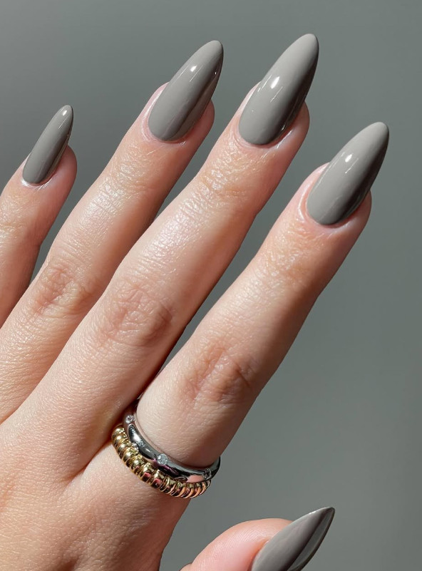 Glossy Medium Grey Long Stiletto Glossy Medium Grey Long Stiletto — Winter Nail Colors for Women Over 50