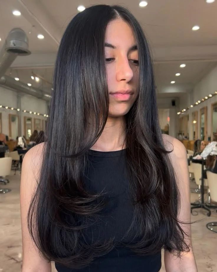 Dark Brown Visual Idea — Winter Layered Haircuts