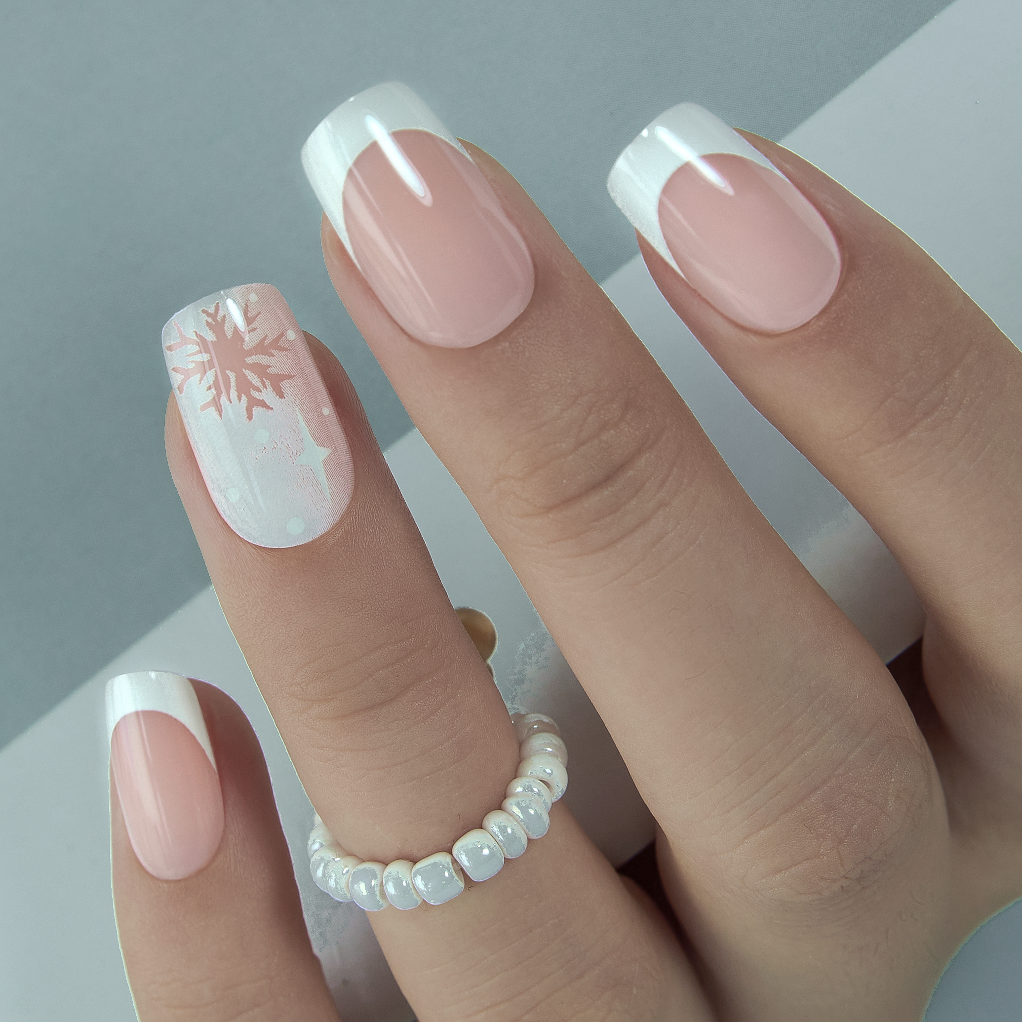 Classic French With Snowflake Accent Classic French With Snowflake Accent — Winter Squoval Nails