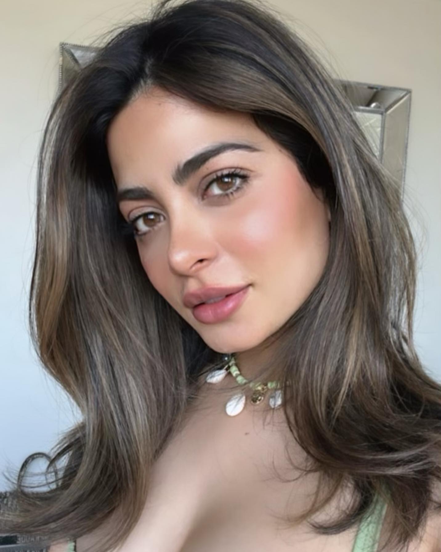 Collarbone Lob in Mushroom Brown Collarbone Lob in Mushroom Brown — Mushroom Brown Hair