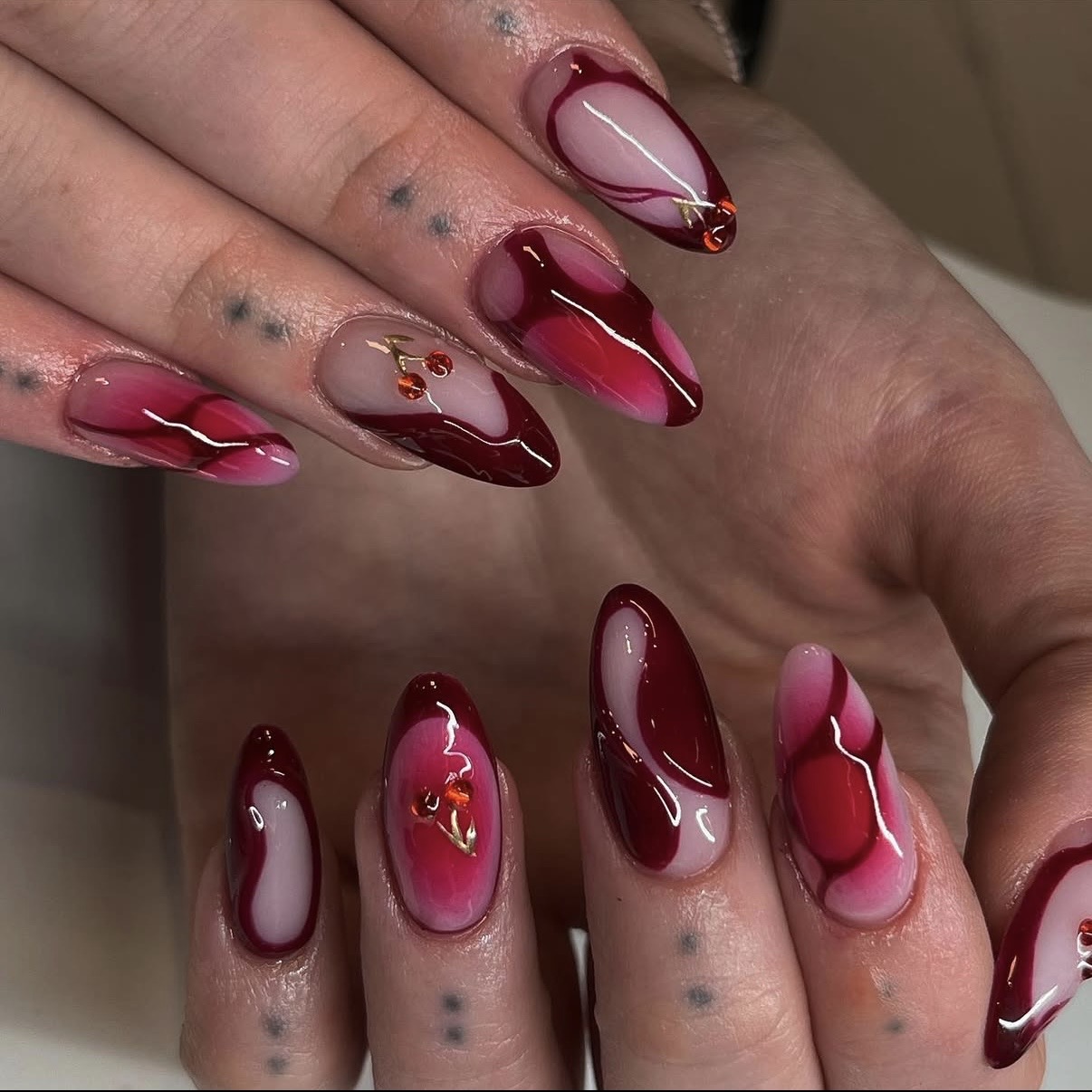 Spring Summer Long Stiletto French Tips with Cherry Art Spring Summer Long Stiletto French Tips with Cherry Art — Cherry Red Nails