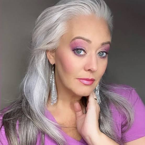 Fullness In Natural Grey Waves Fullness In Natural Grey Waves — Winter Haircuts for Gray Hair