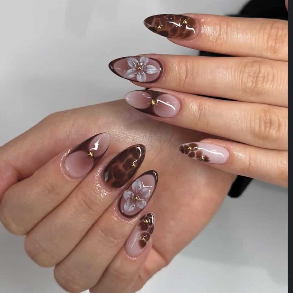 Medium Oval Tortoise Shell French Medium Oval Tortoise Shell French — Mocha Nails