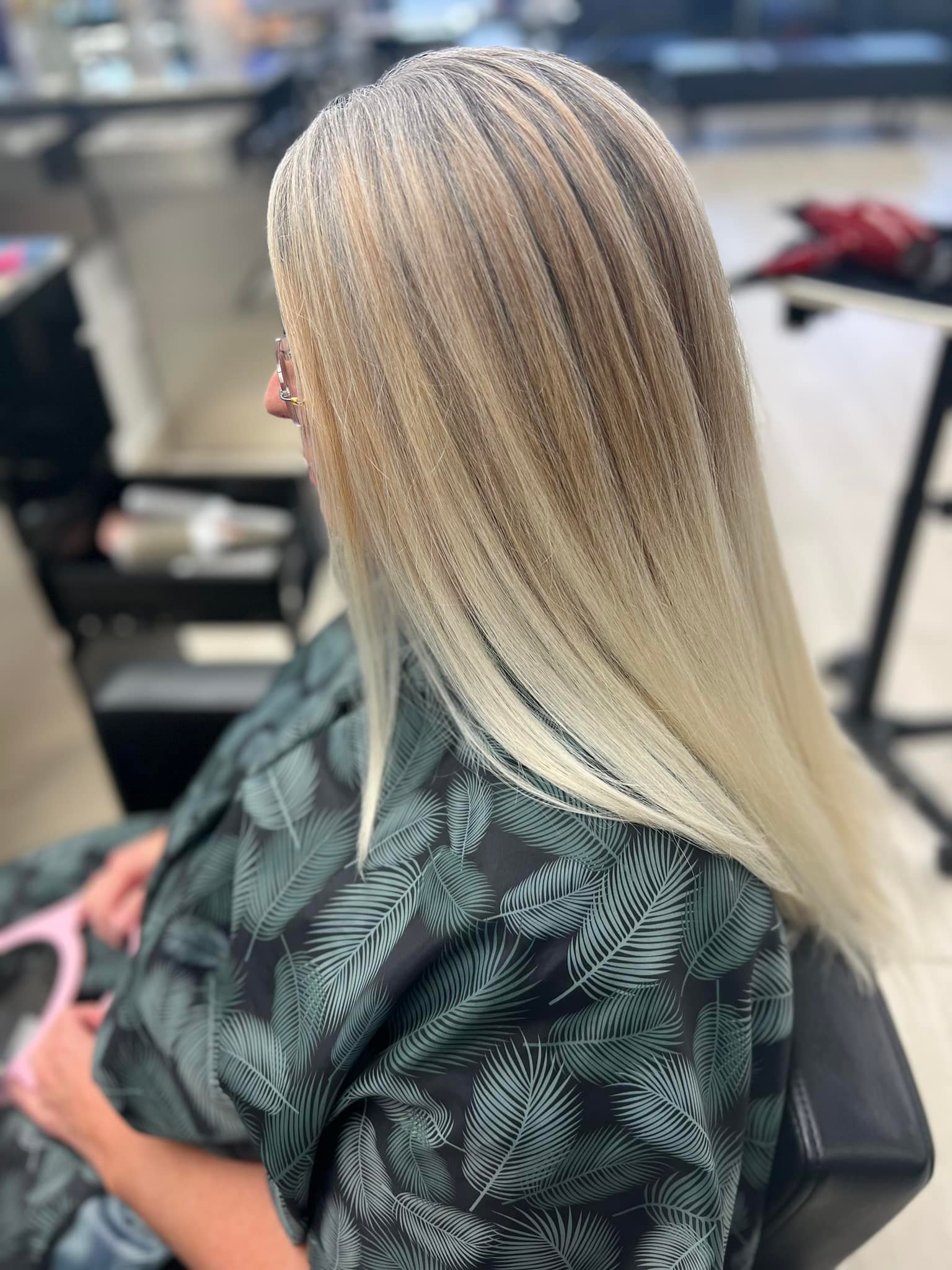 Mid-Back Subtle Highlights Blend — Gray Blending Highlights