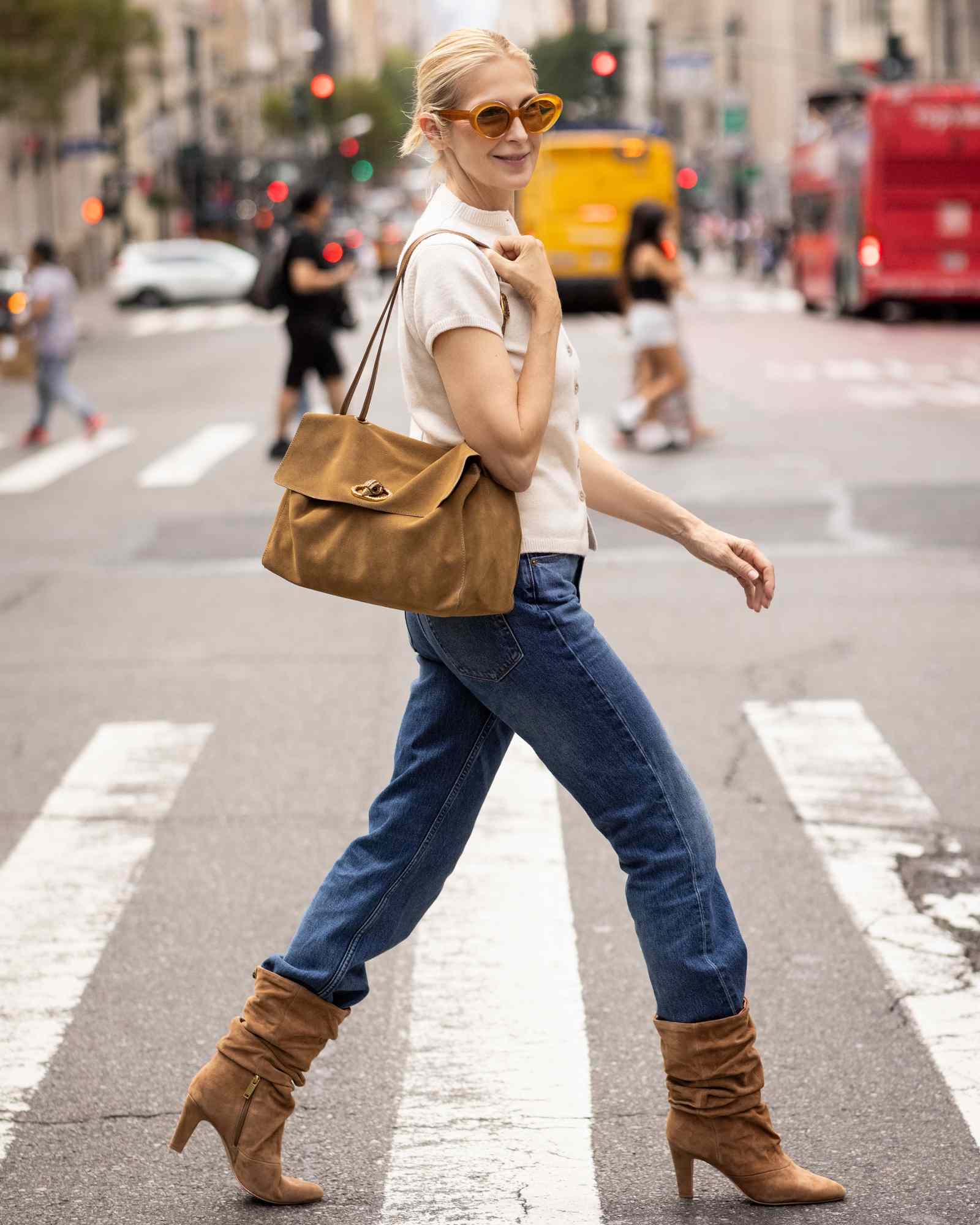 Straight-Leg Jeans and Knit Top with Brown Suede Heeled Boots Straight-Leg Jeans and Knit Top with Brown Suede Heeled Boots — Slouchy Boots Outfits