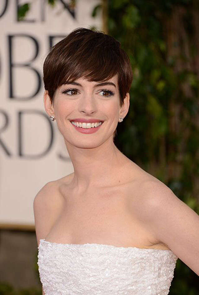 Ear Visual Idea Ear Visual Idea — Winter Haircuts for Round Faces