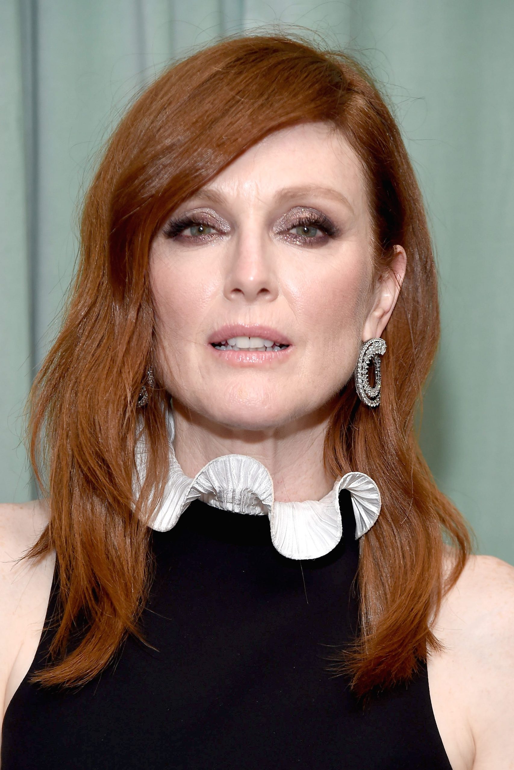 Vibrant Copper Red Collarbone Length Vibrant Copper Red Collarbone Length — Winter Hair Colors for Redheads