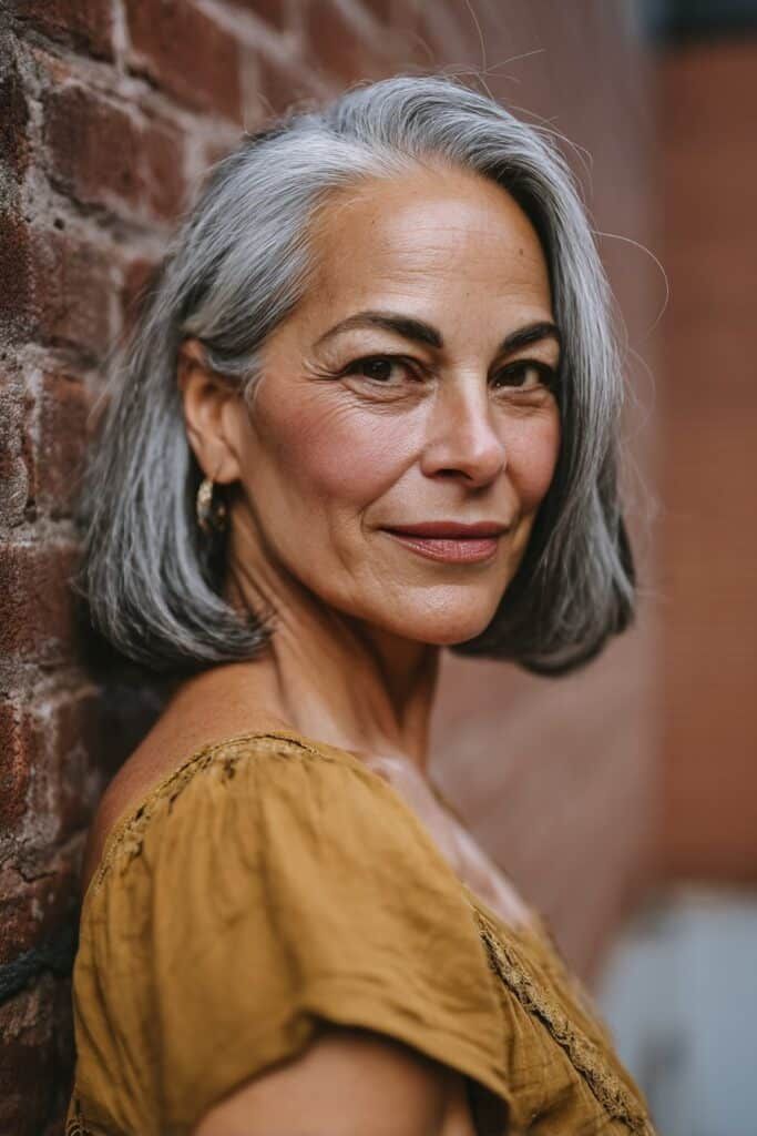 на уровне ключиц Visual Idea — Winter Haircuts for Women Over 70
