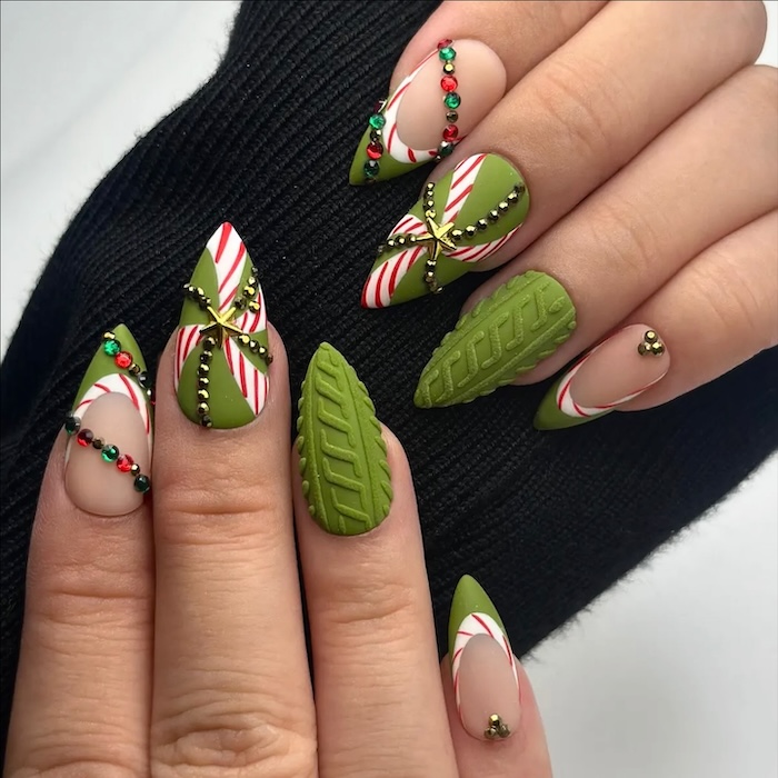 Green Christmas Cable Knit Stiletto Green Christmas Cable Knit Stiletto — Sweater Nails