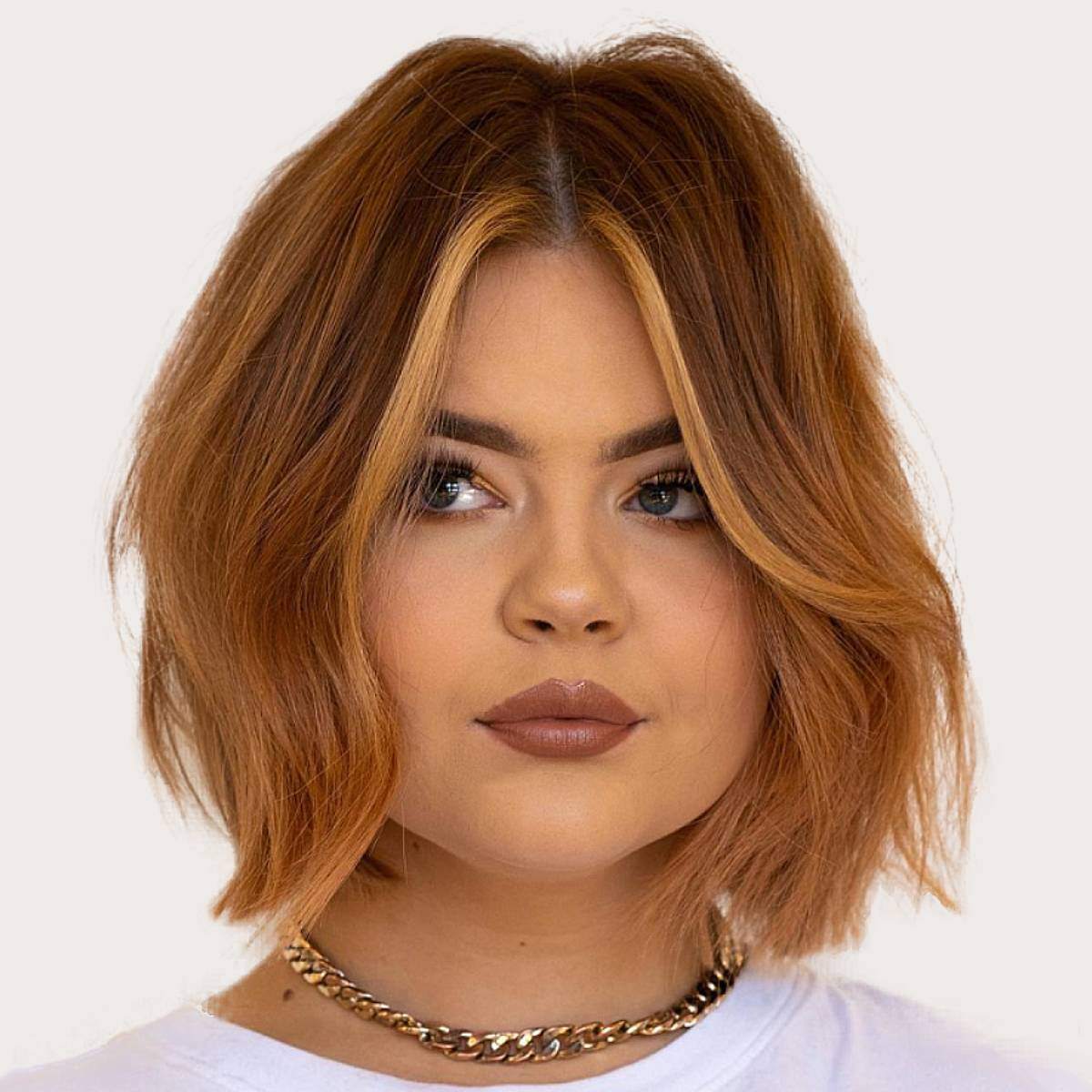 Copper With Blonde Money Piece Visual Idea Copper With Blonde Money Piece Visual Idea — Winter Haircuts for Round Faces