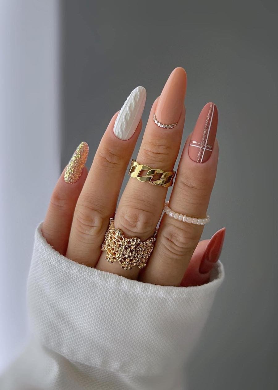 Cozy Cable Knit Almond Nails Cozy Cable Knit Almond Nails — Long Winter Nails