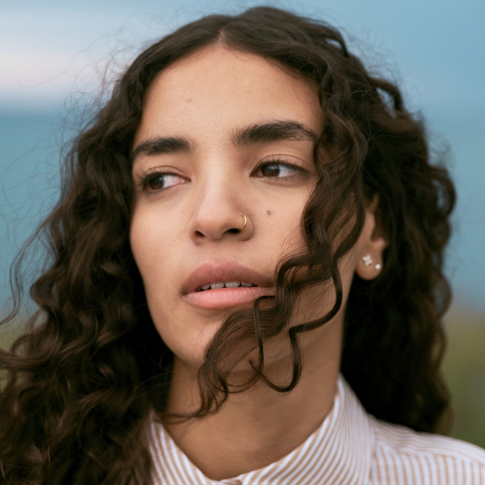 Thick Collarbone Layers — Winter Haircuts for Curly Hair