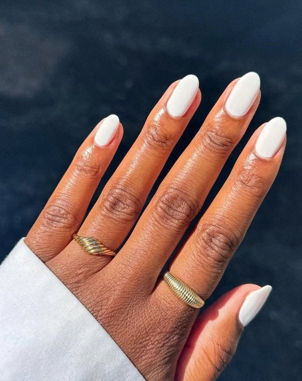 Winter Nails: Easy Ideas Designs, and Color Inspiration • OhMeOhMy Blog