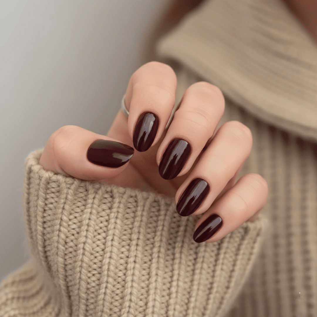 Deep Glossy Berry Oval Nails Deep Glossy Berry Oval Nails — Short Winter Nails