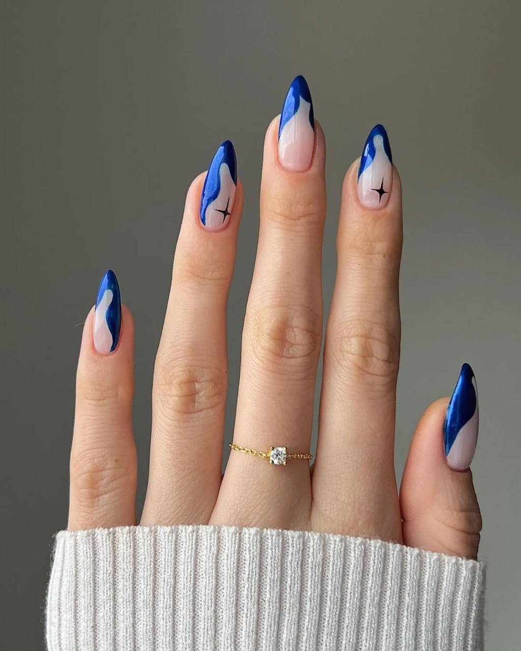 Deep Blue Abstract Shapes with Stars Deep Blue Abstract Shapes with Stars — Winter Blue Nails