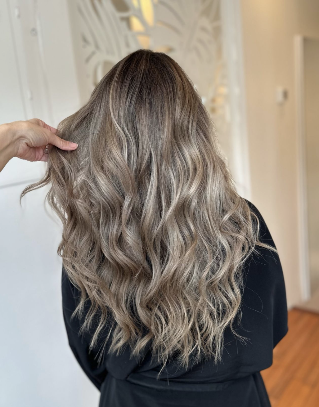 Ash Blonde With Dark Roots & Grey Tones Ash Blonde With Dark Roots & Grey Tones — Fall to Winter Hair Colors