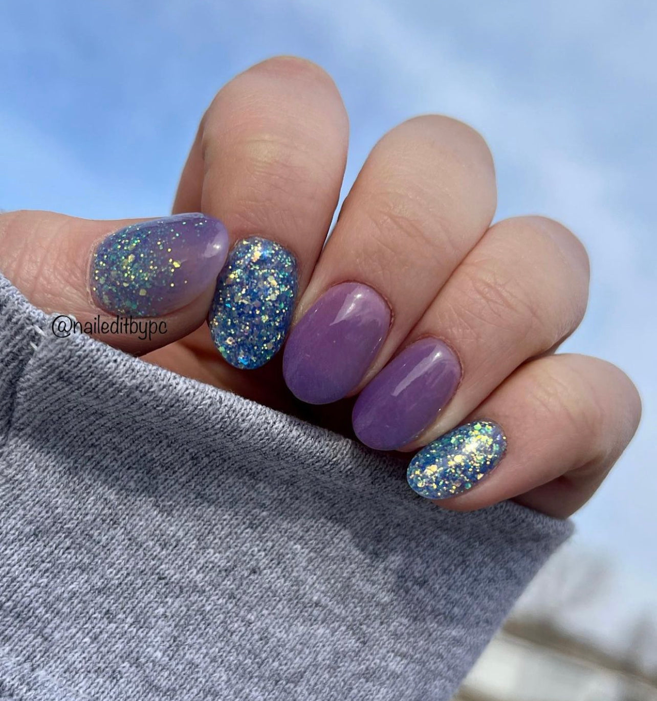 Visual Idea Visual Idea — Winter Dip Powder Nails