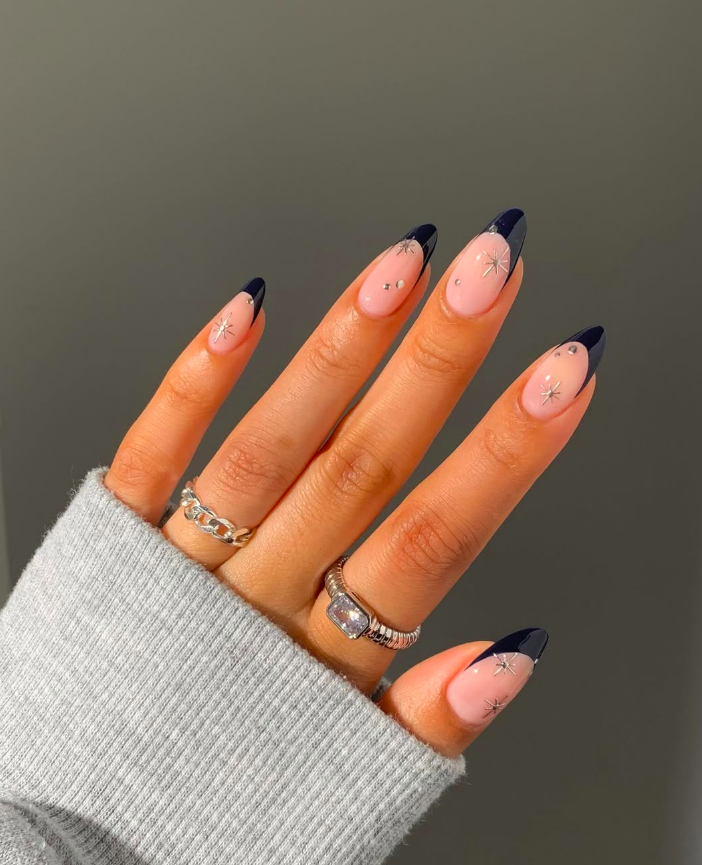 Navy French Almond Nails With Star Charms — Winter Almond Nails