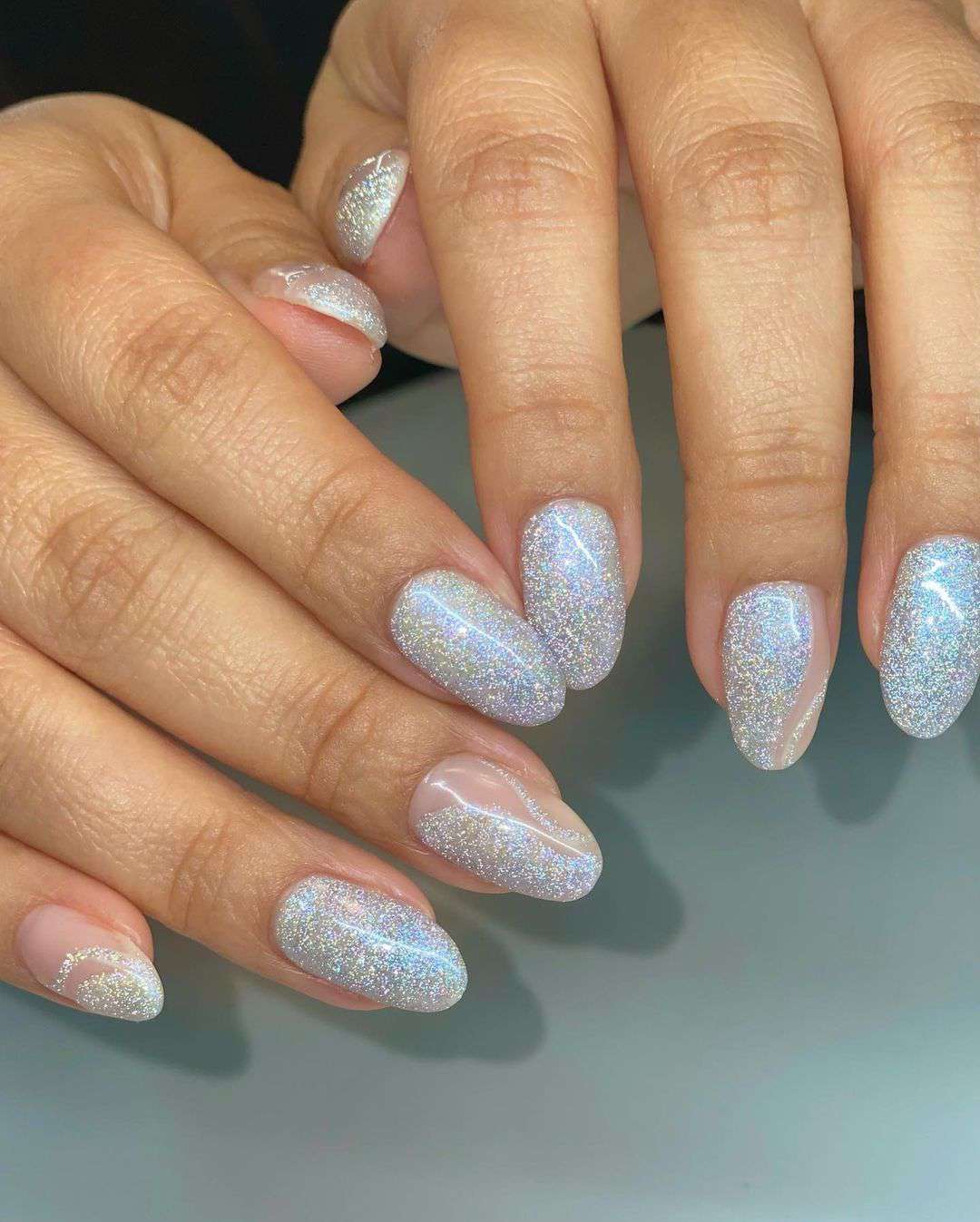 Iridescent Silver Glitter Ovals Iridescent Silver Glitter Ovals — Winter Glitter Nails