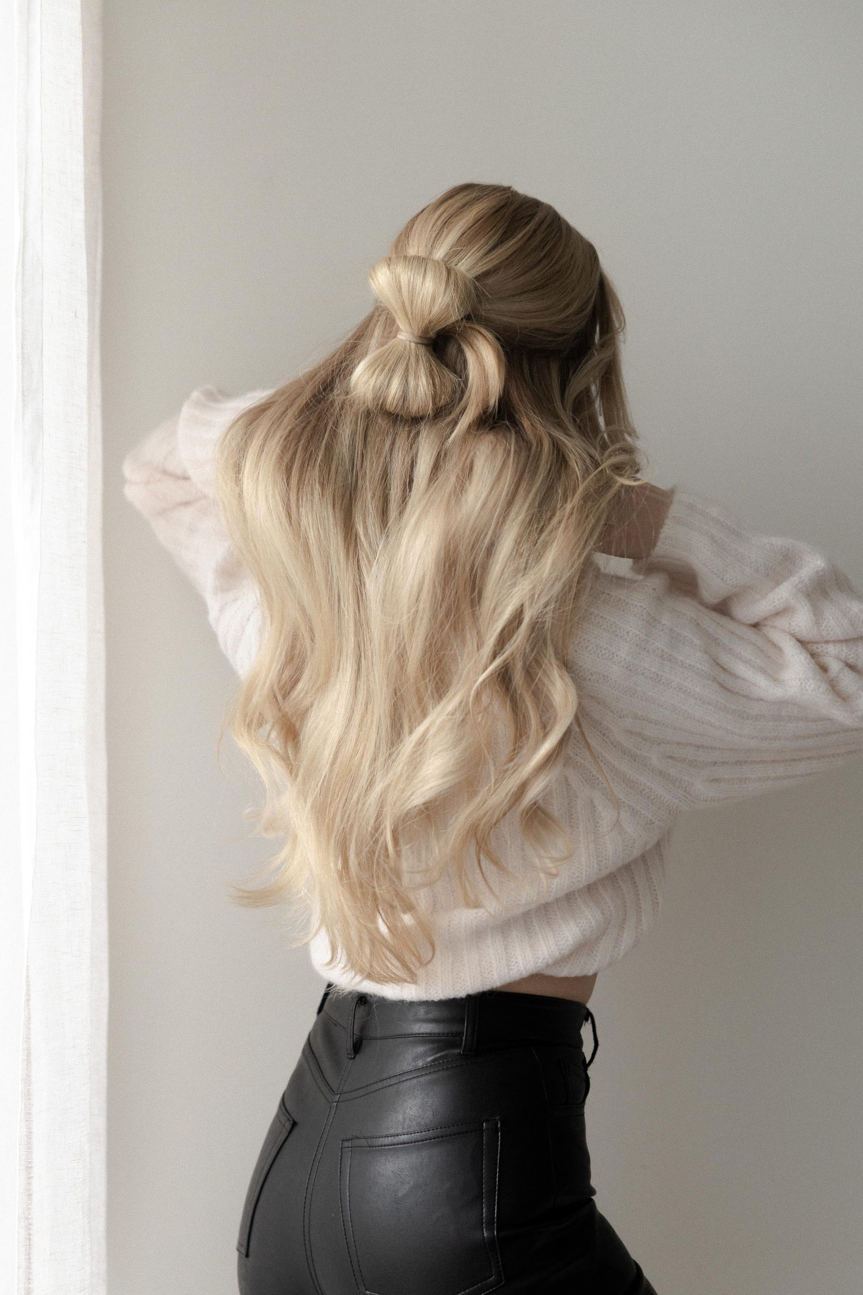 Ash Blonde Bow Knot Half-Up Ash Blonde Bow Knot Half-Up — Winter Hairstyles for Long Hair