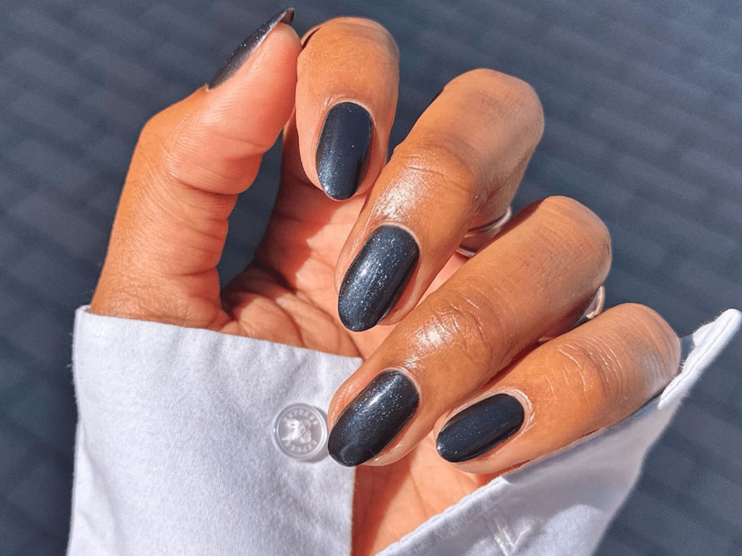 Subtle Shimmer Particles Visual Idea Subtle Shimmer Particles Visual Idea — Winter Gel Nail Colors