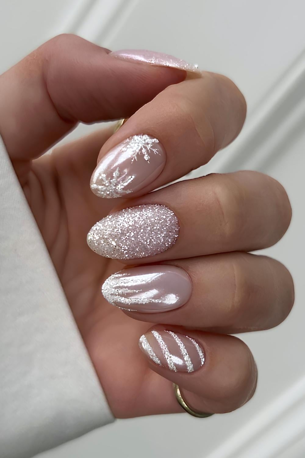 Sheer Nude Glitter & Chrome Accents Sheer Nude Glitter & Chrome Accents — Winter Chrome Nails