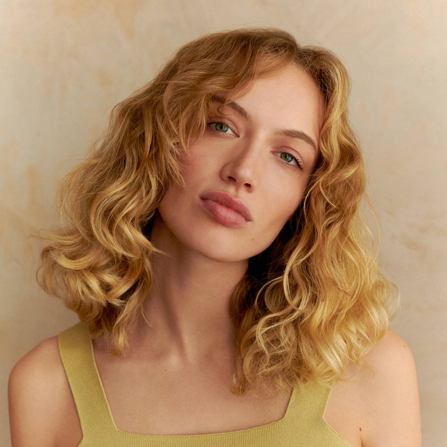 Dark Brown With Auburn and Copper Highlights — Winter Hair Colors for Olive Skin