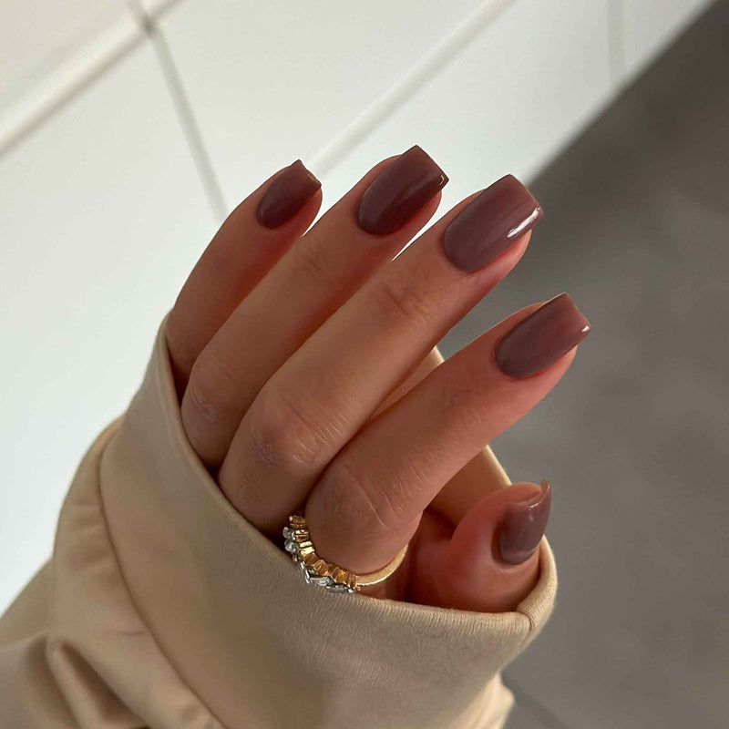 Muted Medium Brown Classic Nails Muted Medium Brown Classic Nails — Chocolate Brown Nails