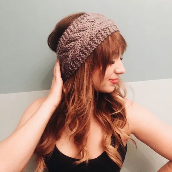 Light Brown Waves With Bangs — Winter Hairstyles with Headband