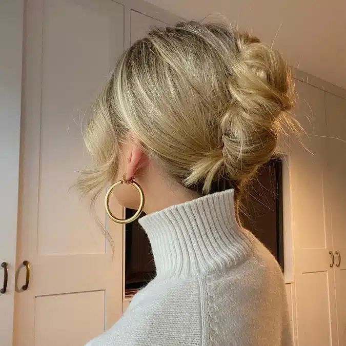 Long Visual Idea Long Visual Idea — Winter Hairstyles for Work