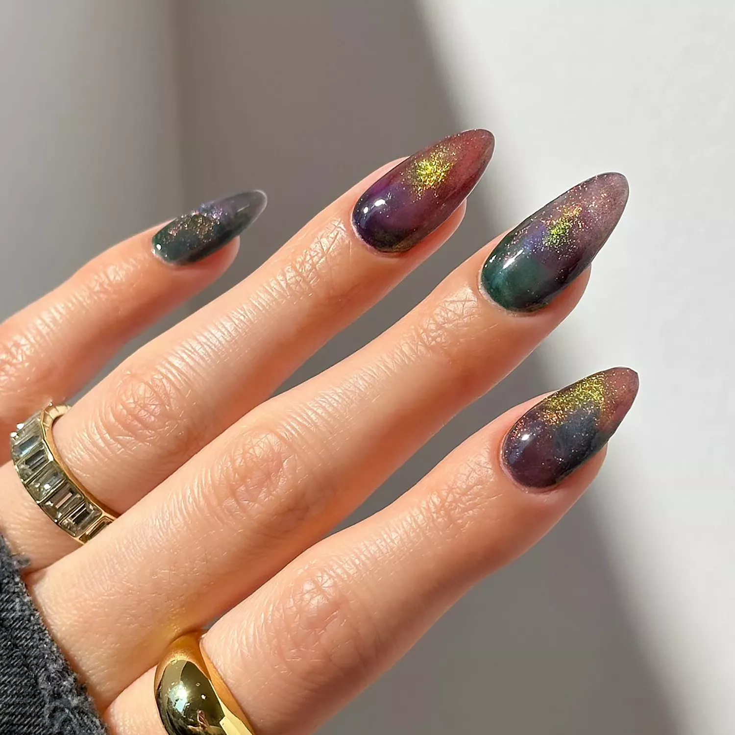 Green to Purple Gradient with Gold Glitter Green to Purple Gradient with Gold Glitter — Winter Acrylic Nail Colors