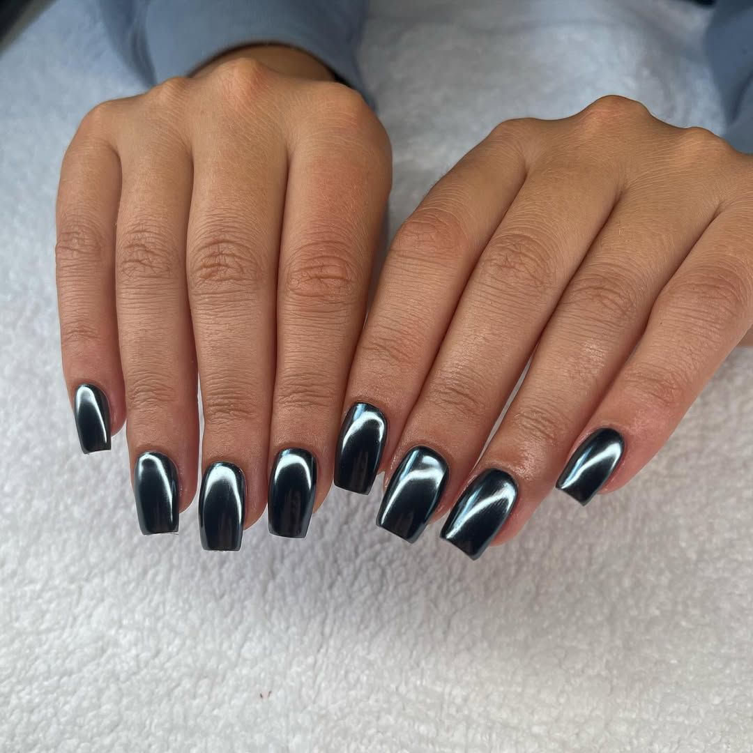Medium Square Dark Grey Chrome Nails Medium Square Dark Grey Chrome Nails — Winter Square Nails