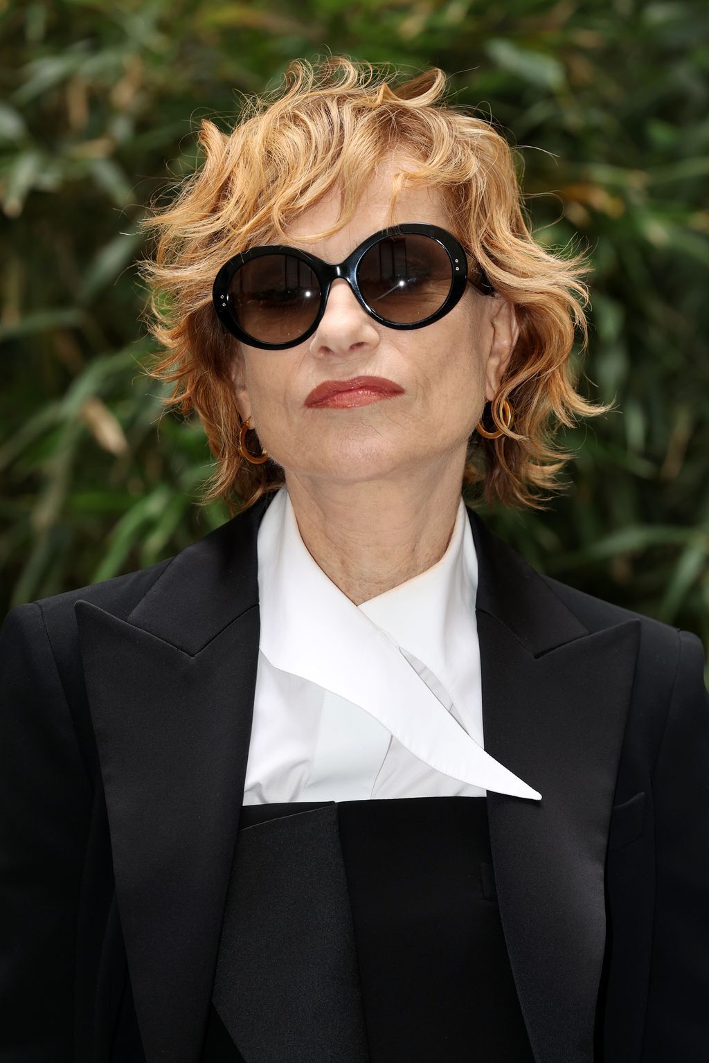 Jawline Ash Blonde Blunt Bob — Winter Haircuts for Women Over 50