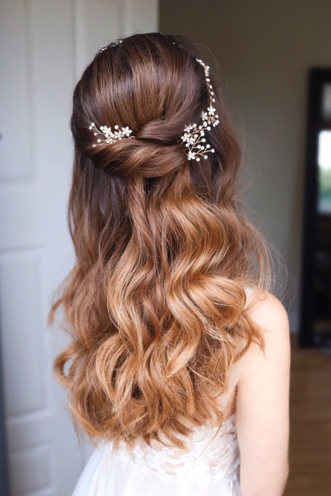 Middle Visual Idea Middle Visual Idea — Winter Half Up Half Down Hairstyles