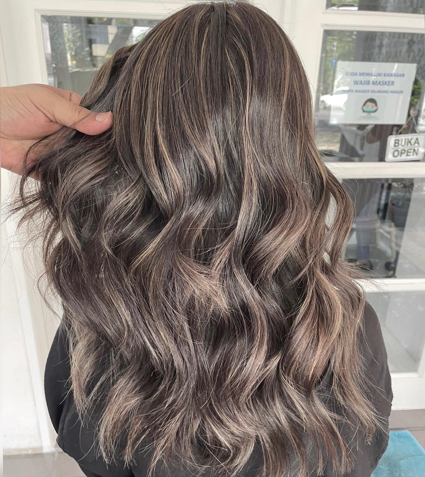Dark Ash Brown With Highlighted Texture — Ash Brown Hair