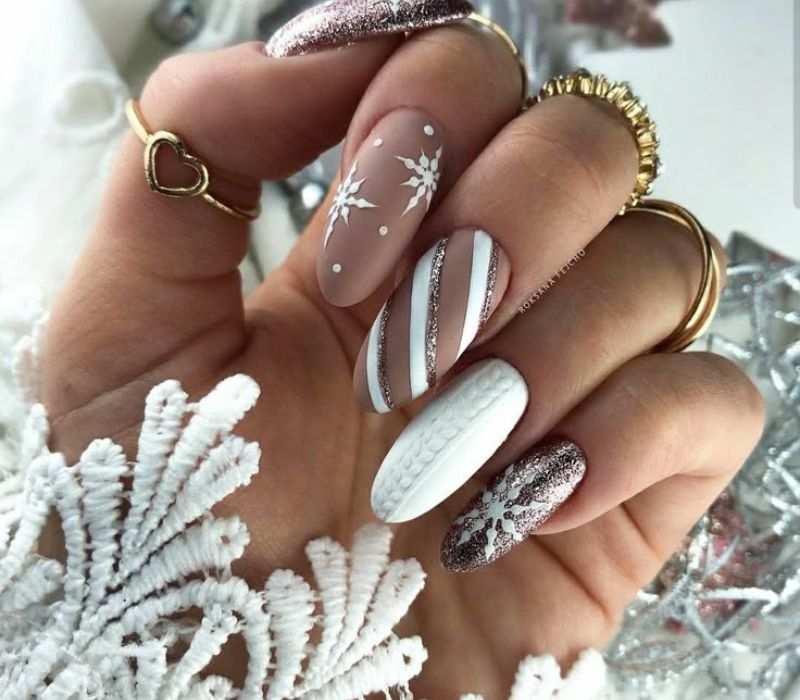 Matte Taupe Knit Texture Nails Matte Taupe Knit Texture Nails — Winter Acrylic Nails