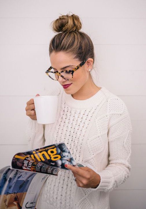 Dark Blonde Messy Top Knot Bun Dark Blonde Messy Top Knot Bun — Easy Winter Hairstyles