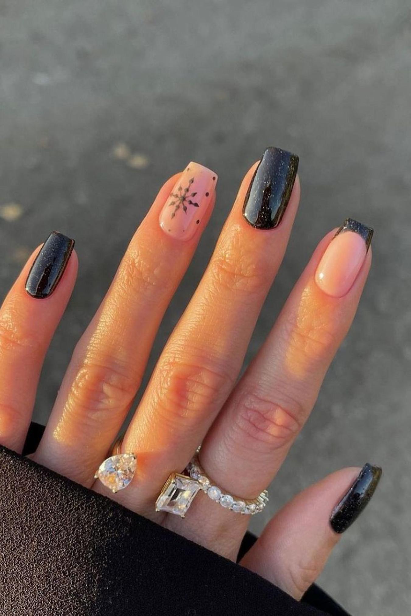 Black Glitter with Nude Star Art — Dark Winter Nails