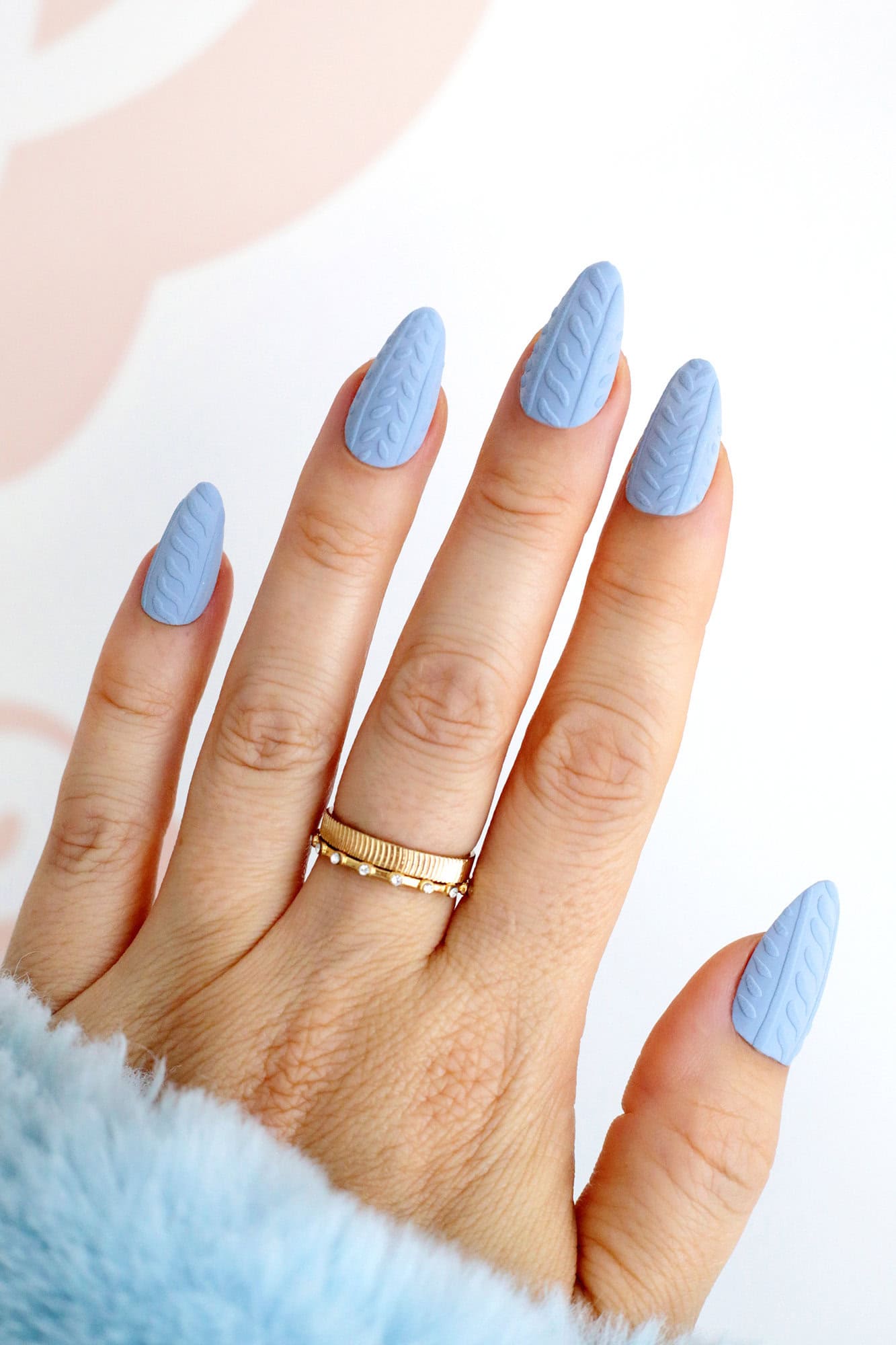 Cable Knit Matte Pastel Blue Nails Cable Knit Matte Pastel Blue Nails — Winter Matte Nails