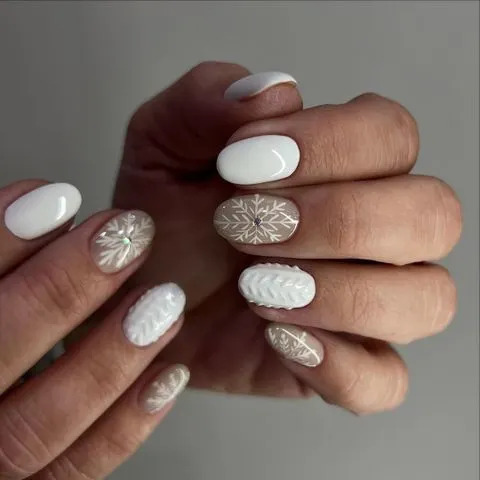 White and Beige Winter Nail Mix — Winter White Nails