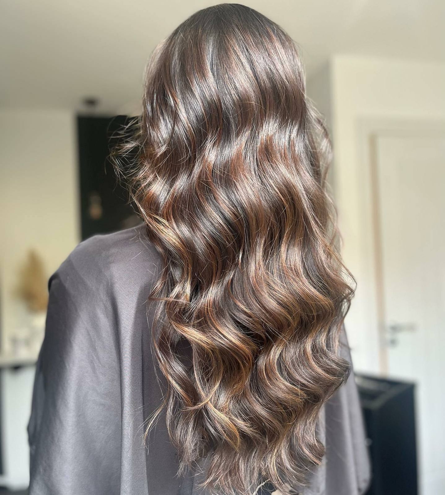 Middle Visual Idea — Low Maintenance Winter Hair Colors