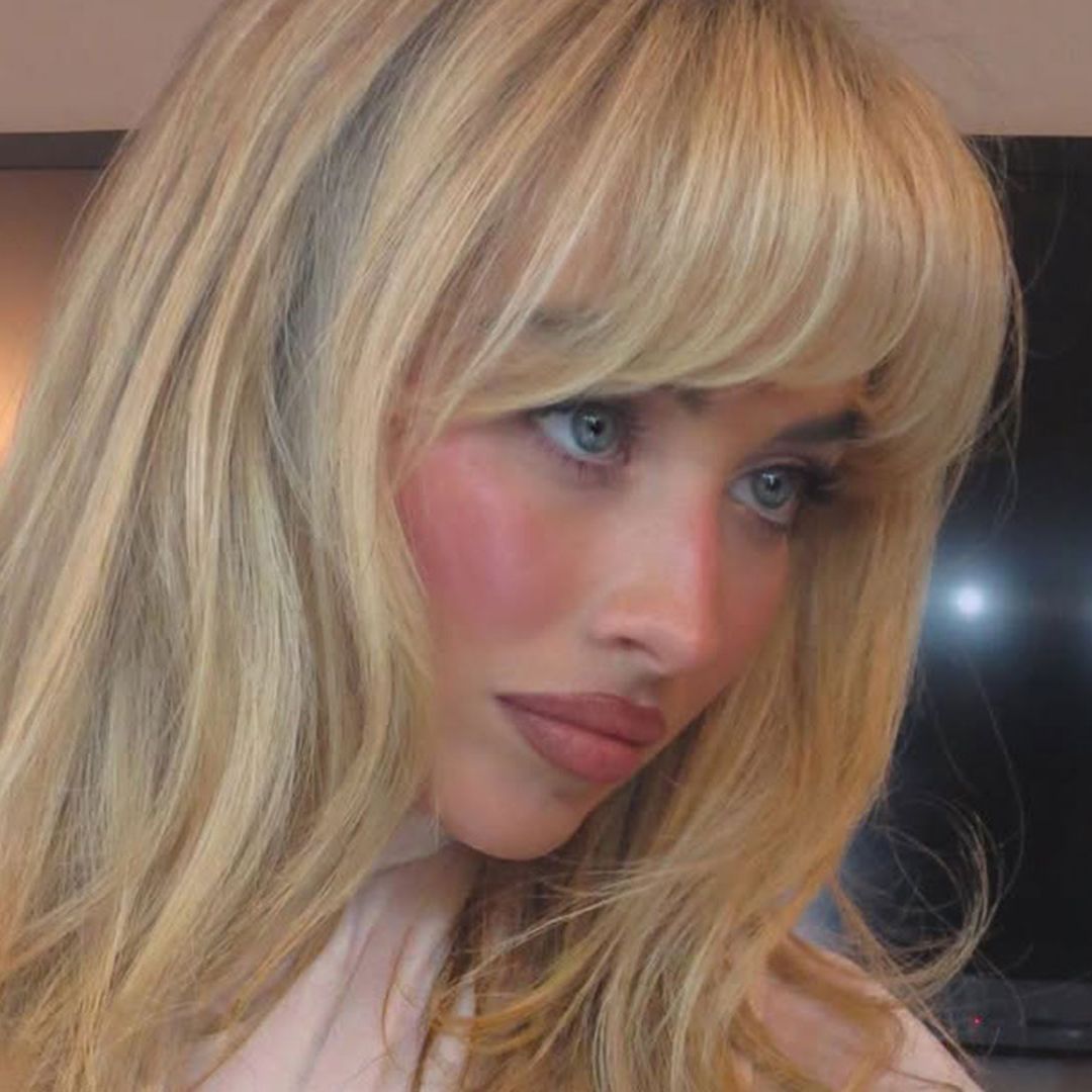 Chin Bob With Natural Wave Texture — Winter Haircuts with Curtain Bangs
