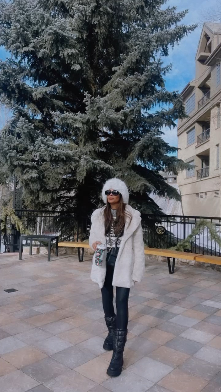 Après-Ski Chic: Fur Hat and Coat with Patterned Top — Fur Hat Outfits