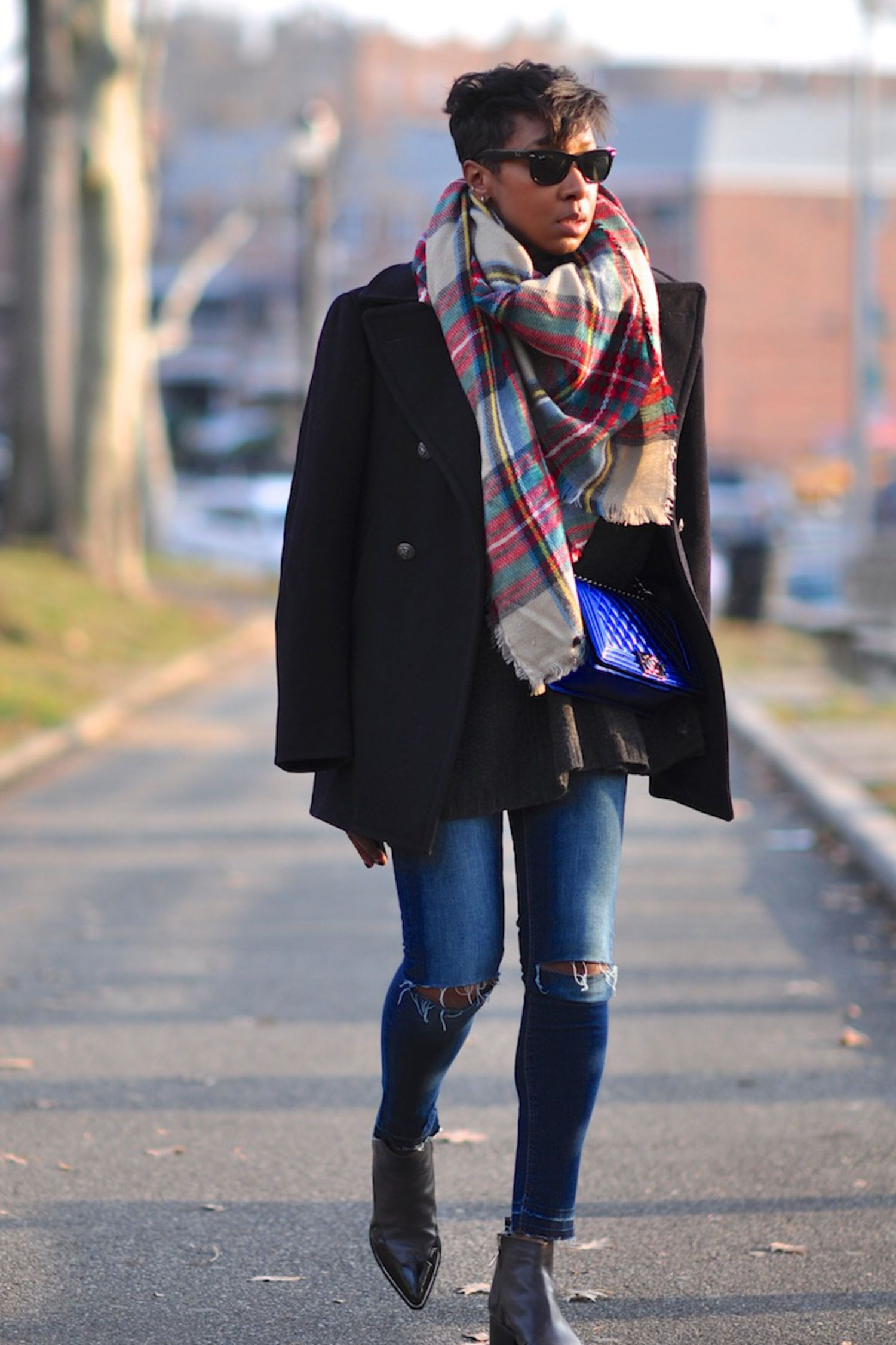 Black Coat with Grey Sweater and Plaid Scarf Black Coat with Grey Sweater and Plaid Scarf — January Outfits