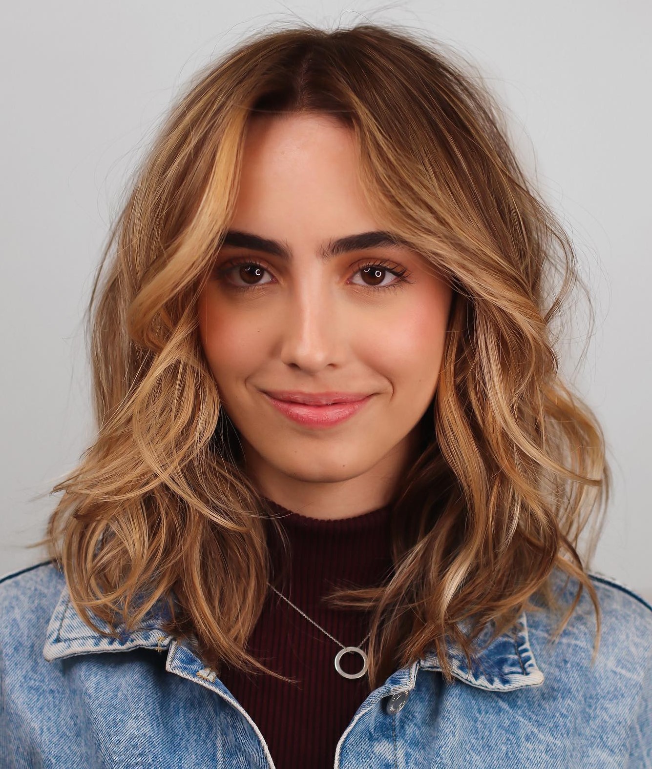 Honey Blonde Layers With Side Swept Fringe Honey Blonde Layers With Side Swept Fringe — Winter Shoulder Length Hairstyles