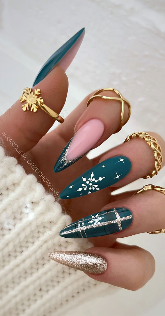 Teal Snowflake Plaid Coffin Nails Teal Snowflake Plaid Coffin Nails — Long Winter Nails